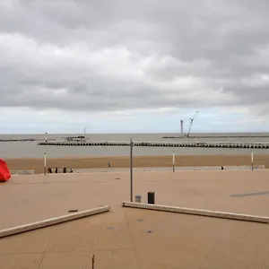 Luxe Appartement, Zeezicht, Garage En Topligging Ostende