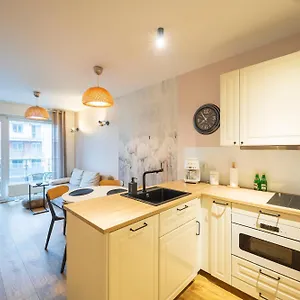 https://wolski-apartments-baltycka-19.kolobrzeghotels.com